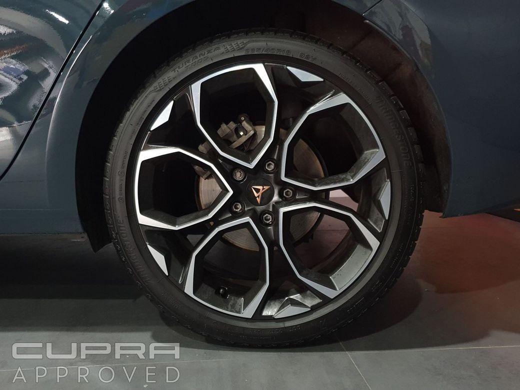 2025 Cupra Leon