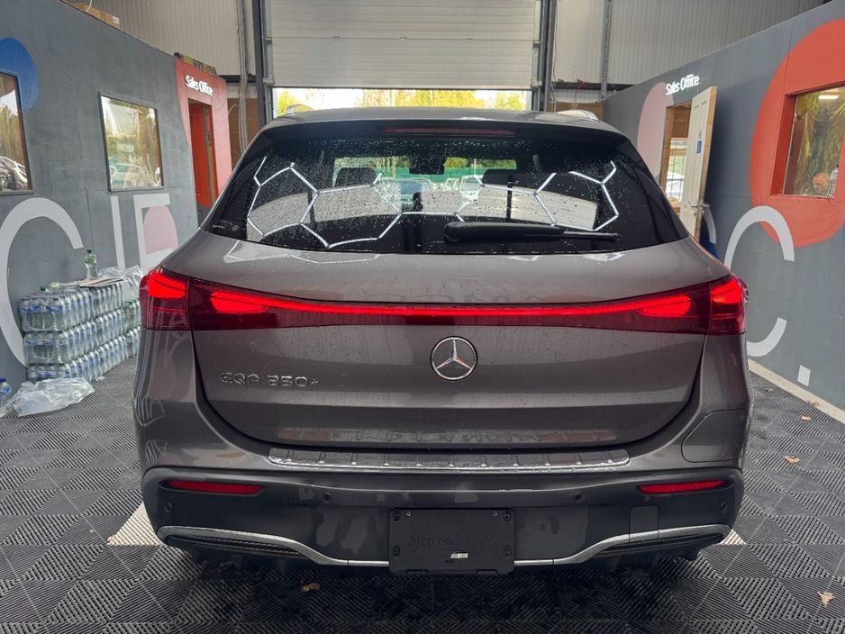 2025 Mercedes-Benz EQA
