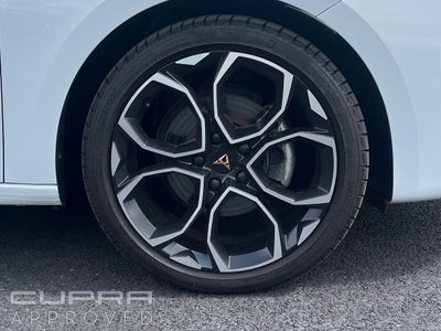 2025 Cupra Leon