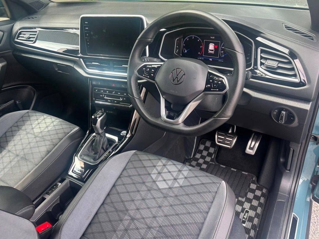 2023 Volkswagen T-Roc