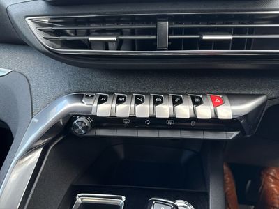 2022 Peugeot 3008