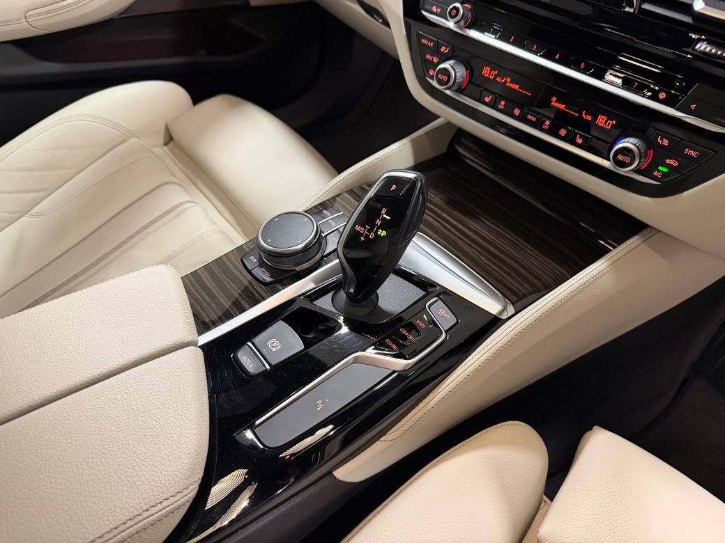 2020 BMW 5 Series