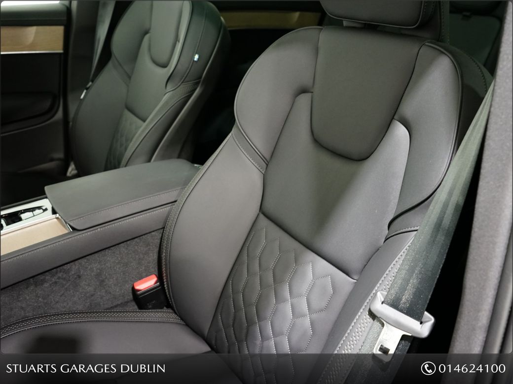 2025 Volvo XC90