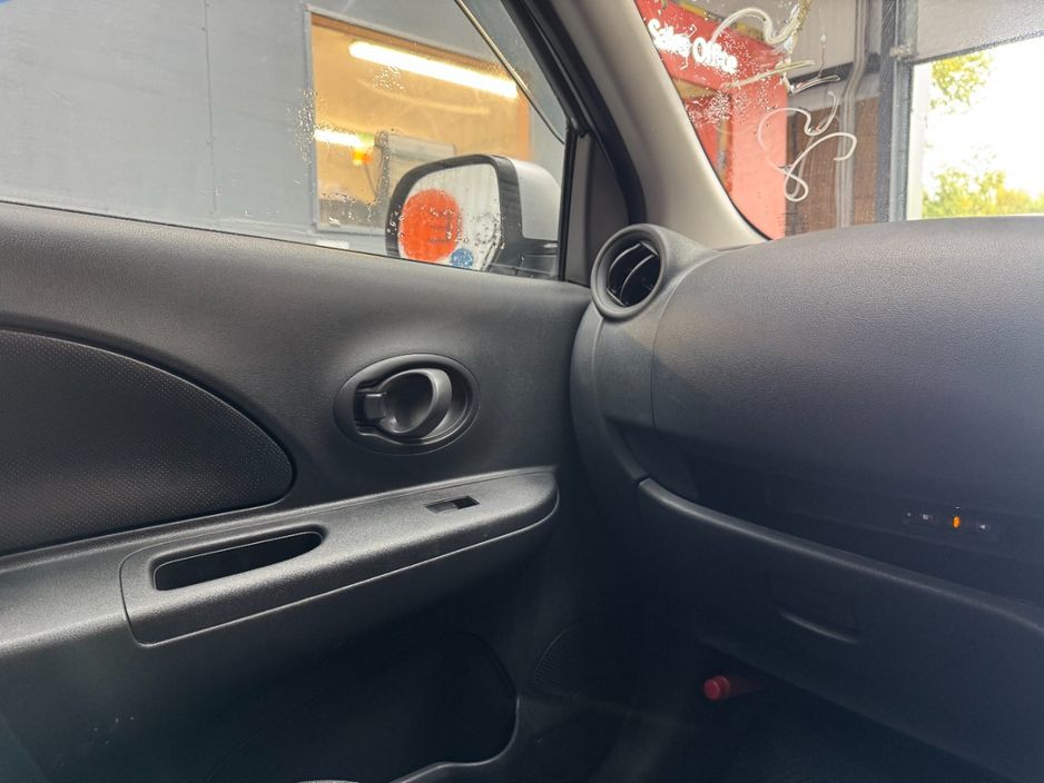 2019 Nissan March