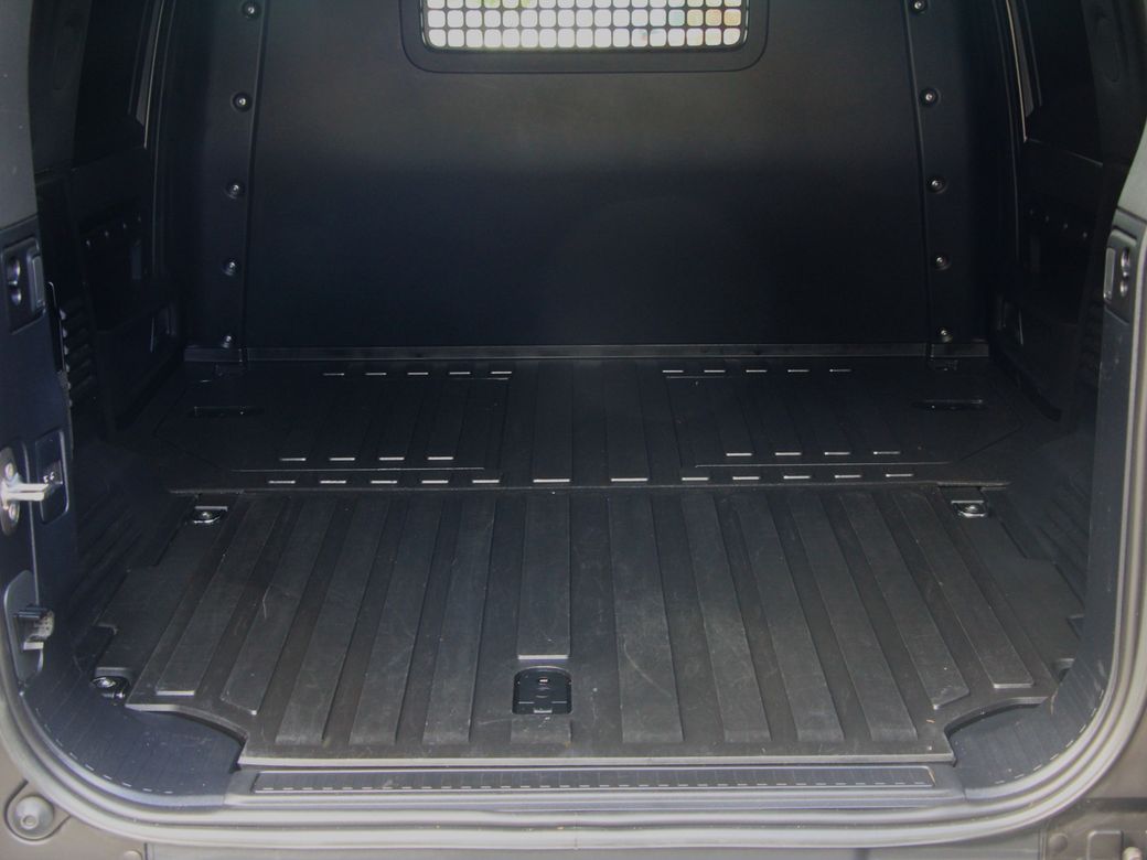 2023 Land Rover Defender