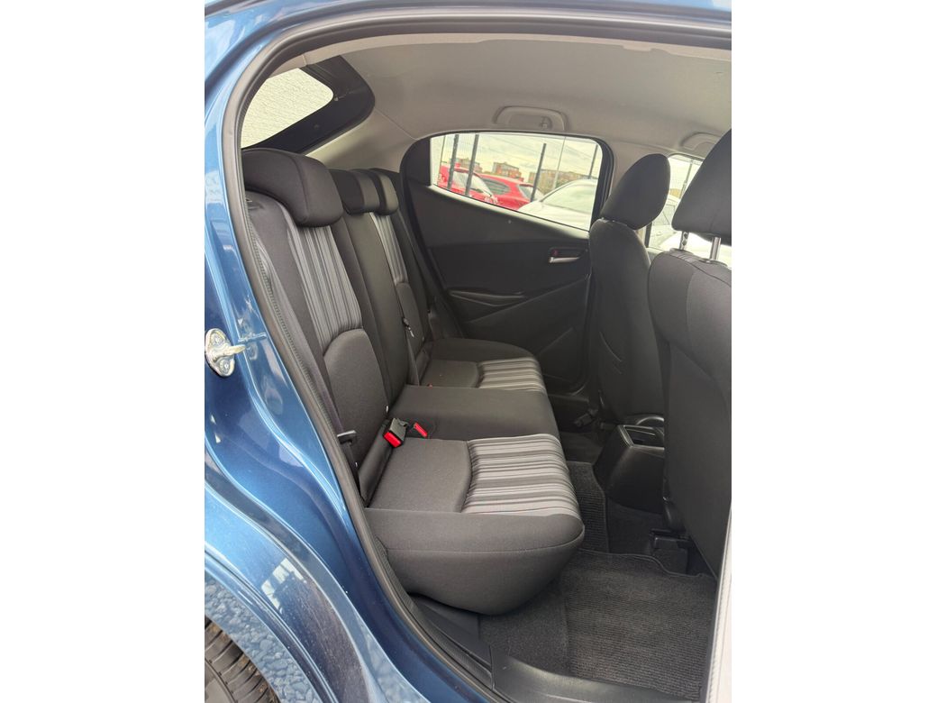 2017 Mazda Demio