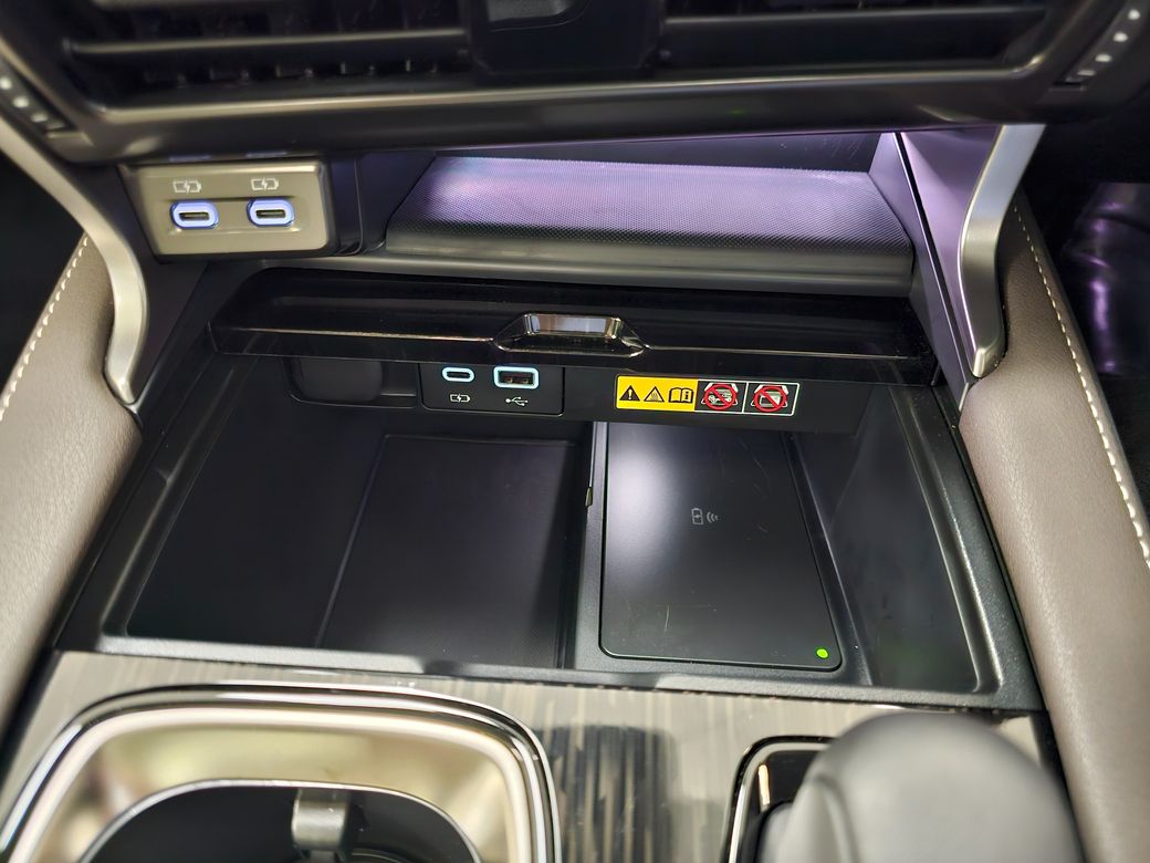 2026 Lexus RX450h+