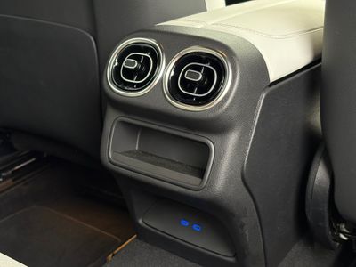 2025 Mercedes-Benz GLC Class