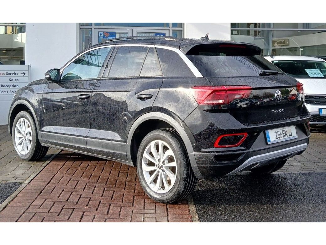 2025 Volkswagen T-Roc