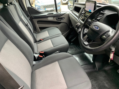 2023 Ford Transit Custom