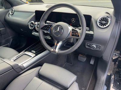 2025 Mercedes-Benz EQA