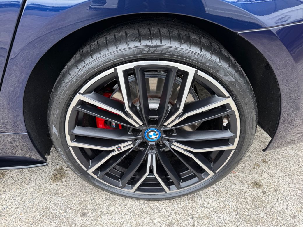 2022 BMW 5 Series