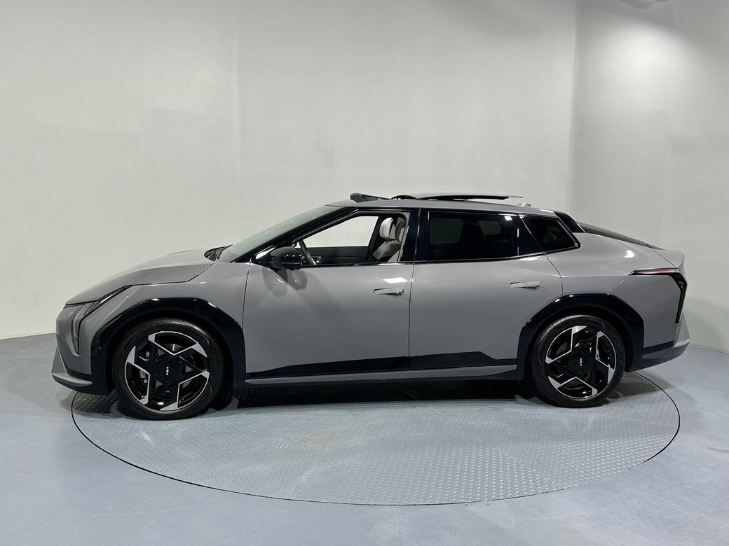 2026 Kia EV4