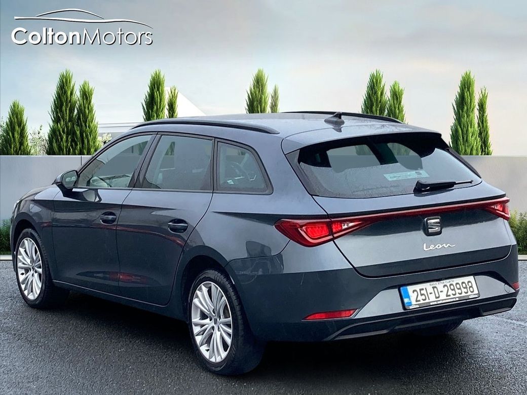2025 SEAT Leon