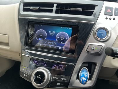 2018 Toyota Prius Alpha