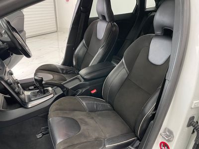 2016 Volvo V40