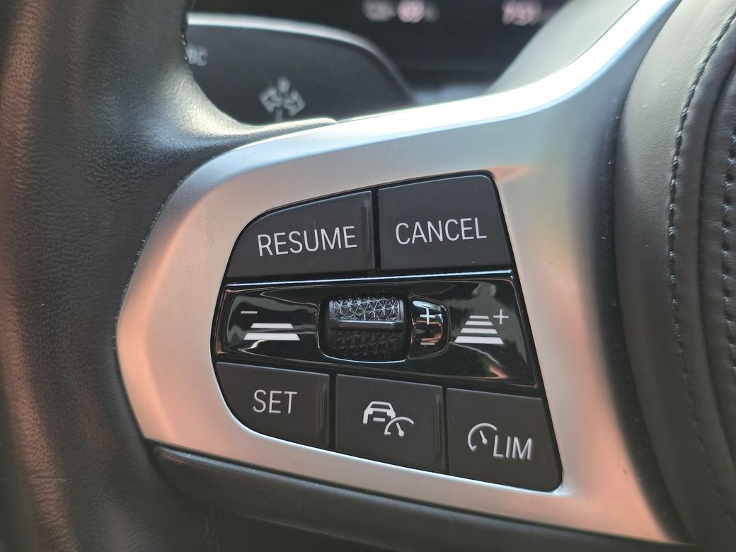2022 BMW i4