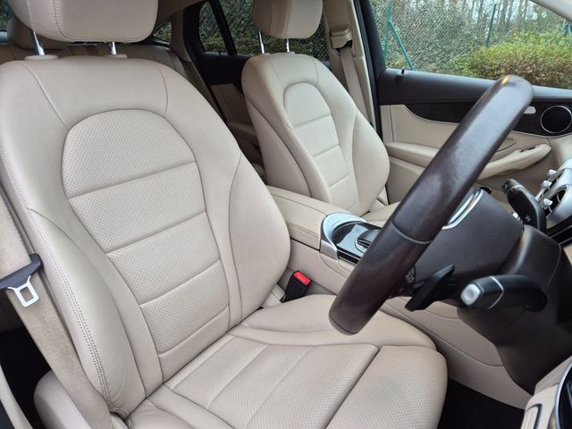 2021 Mercedes-Benz GLC Class