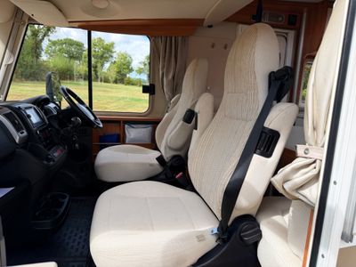 2015 HYMER  EXSIS- I EX 698 