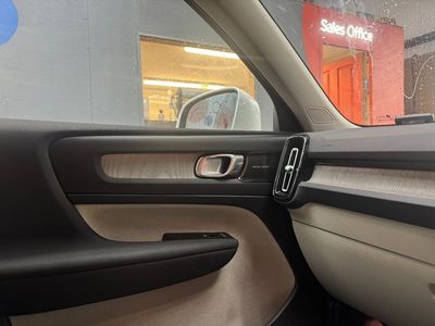 2021 Volvo XC40