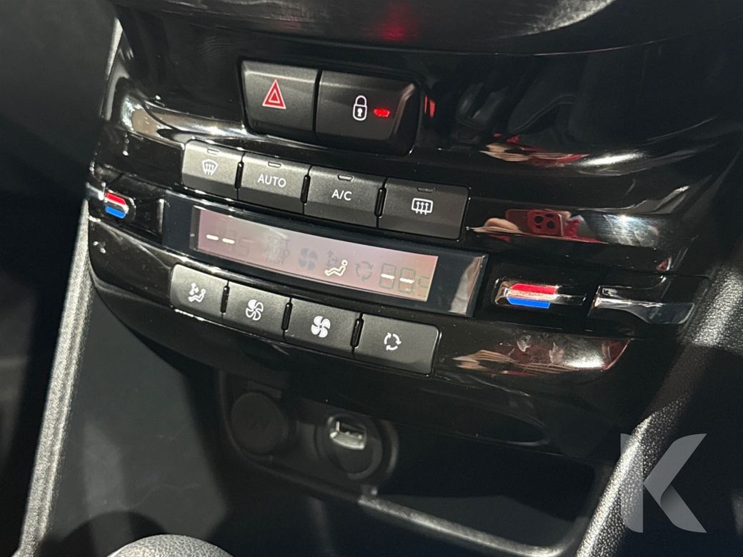 2016 Peugeot 208