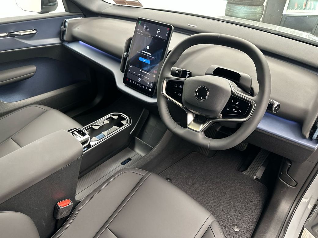 2025 Volvo EX30