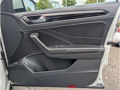 2023 Volkswagen T-Roc