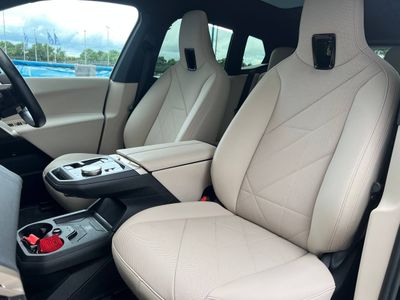 2022 BMW iX