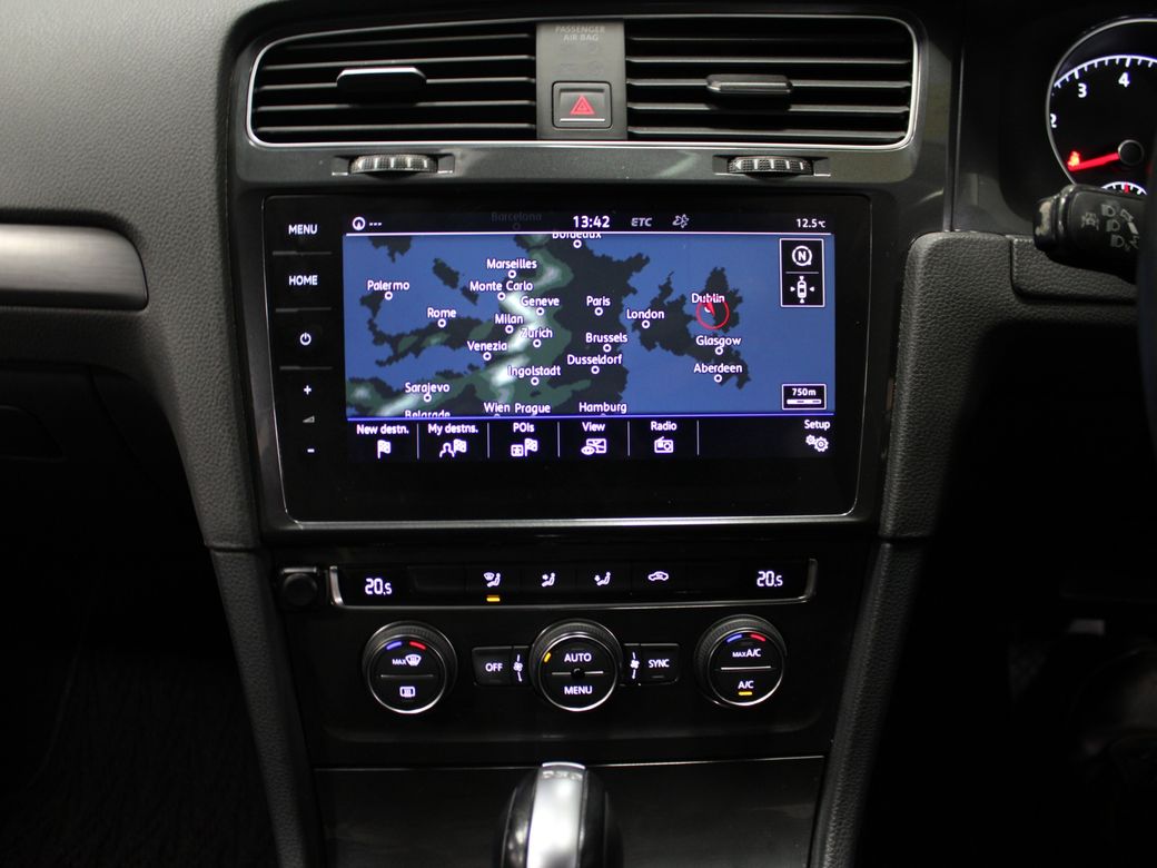 2017 Volkswagen Golf