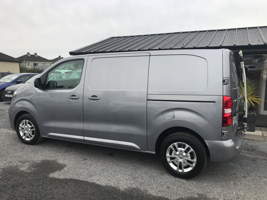 2022 Opel Vivaro