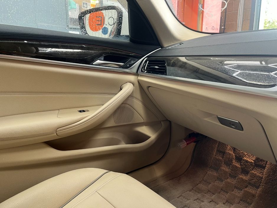 2017 BMW 5 Series