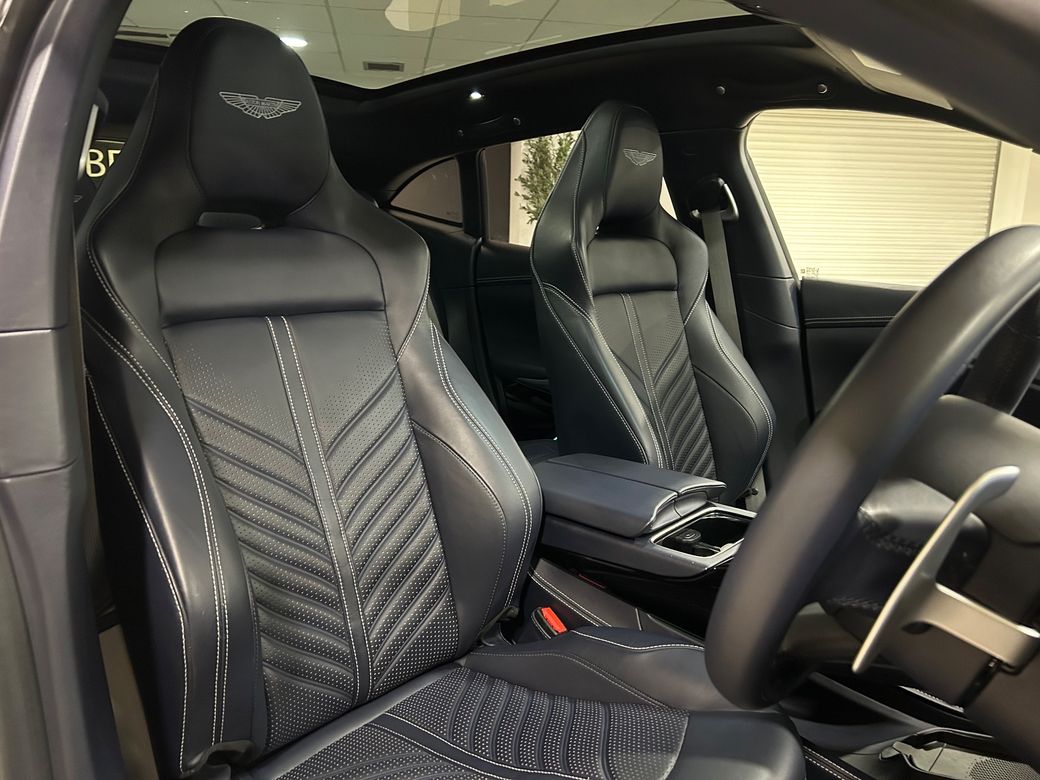 2023 Aston Martin DBX