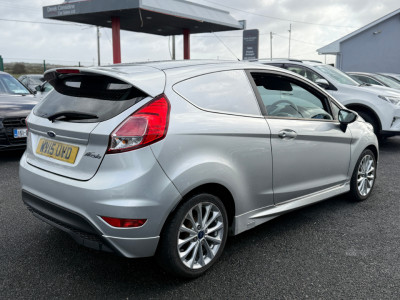 2015 Ford Fiesta