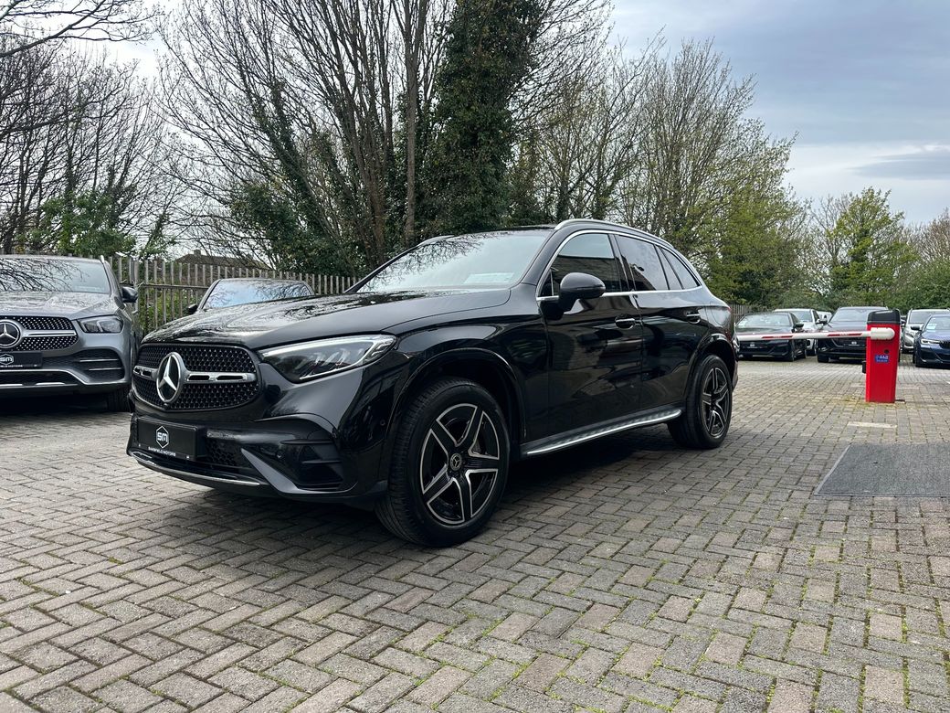 2023 Mercedes-Benz GLC Class