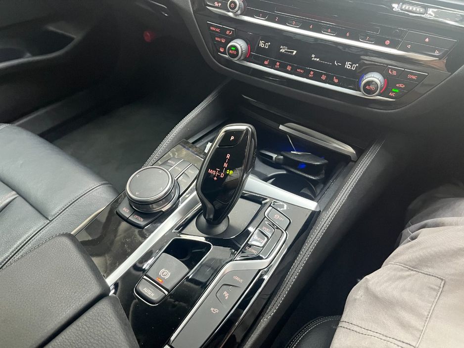 2017 BMW 5 Series