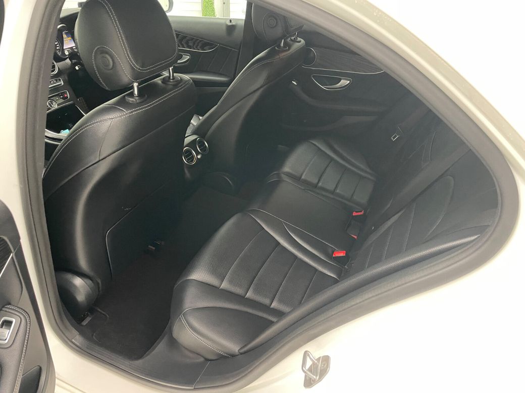 2018 Mercedes-Benz 220