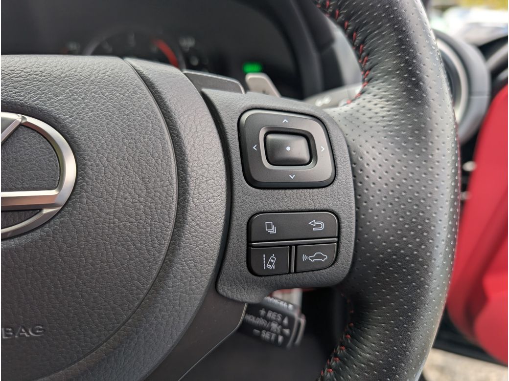 2021 Lexus IS 300h