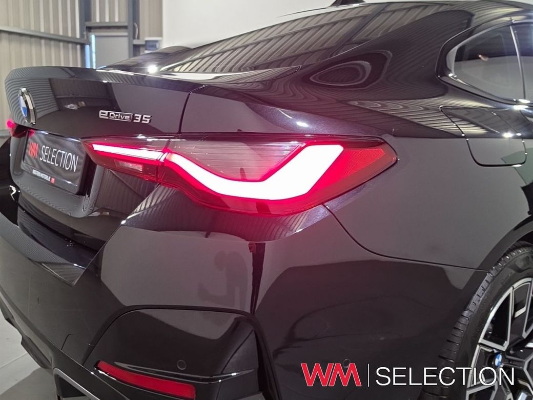 2026 BMW i4