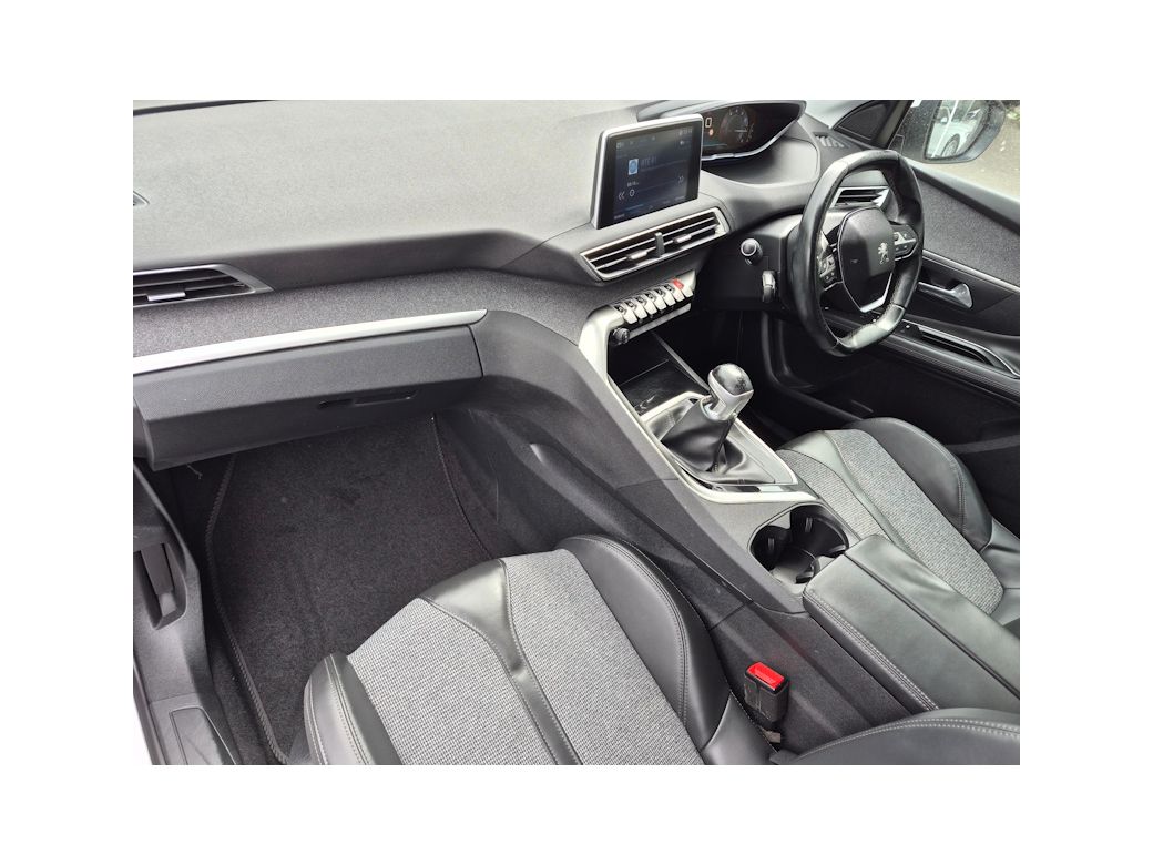 2018 Peugeot 3008