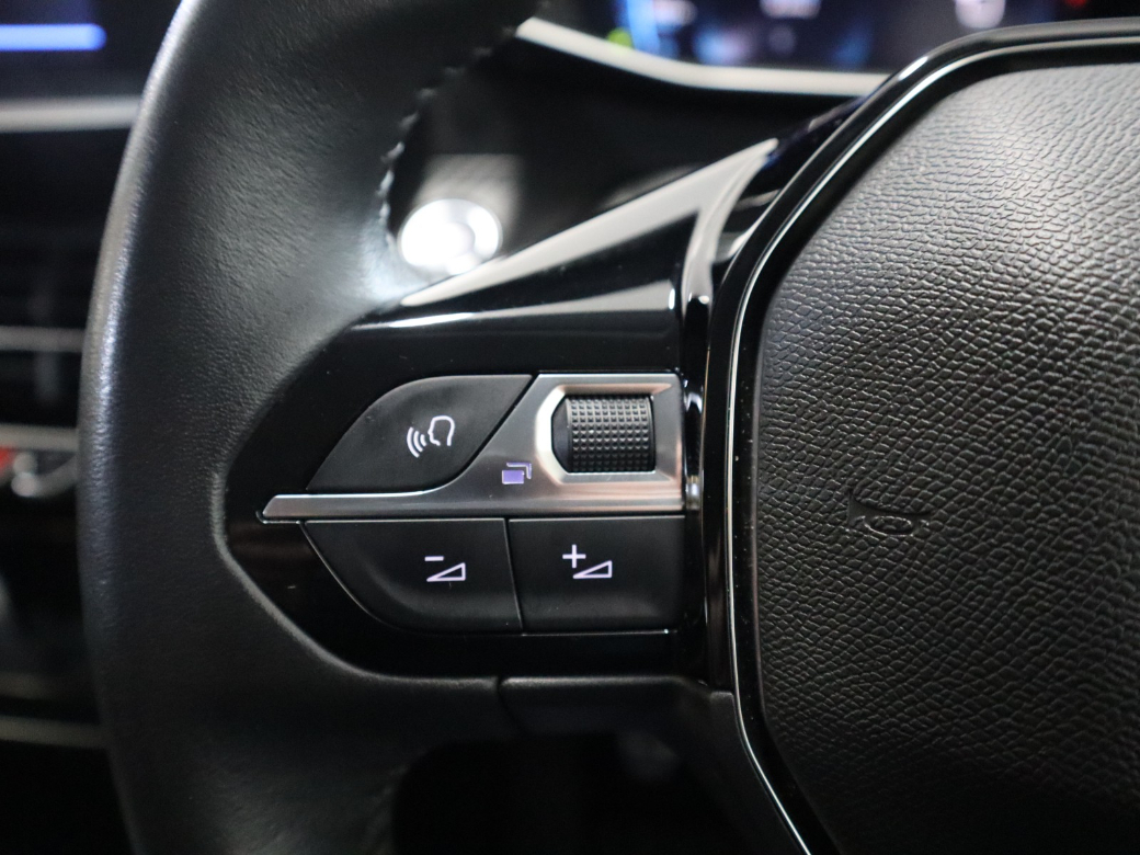 2023 Peugeot 208