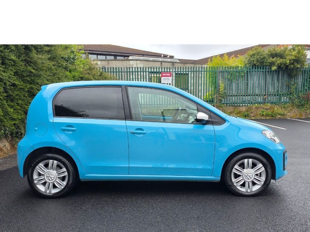 2017 Volkswagen up!