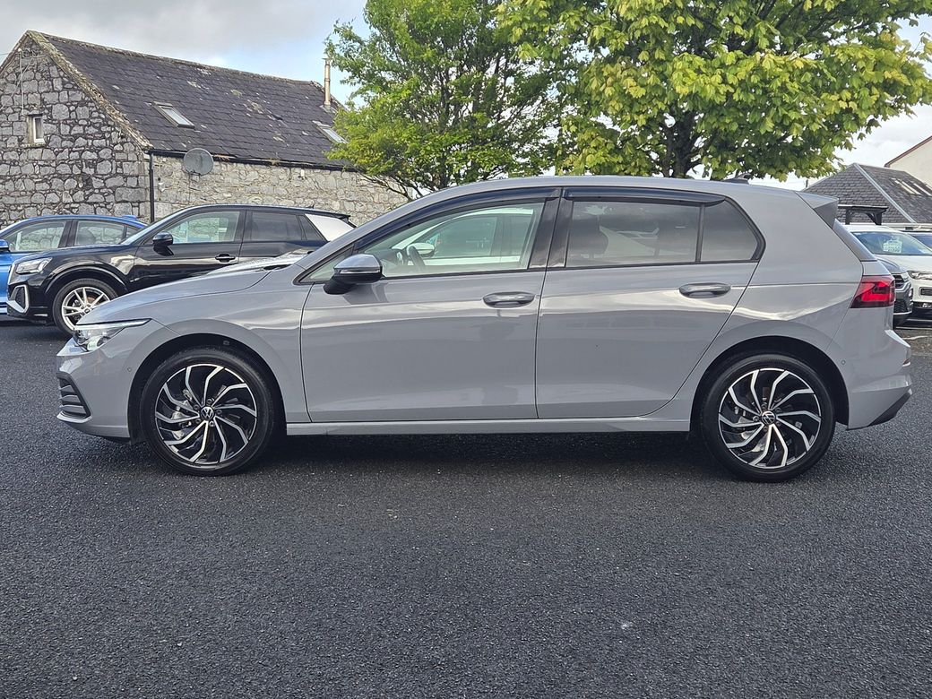 2023 Volkswagen Golf