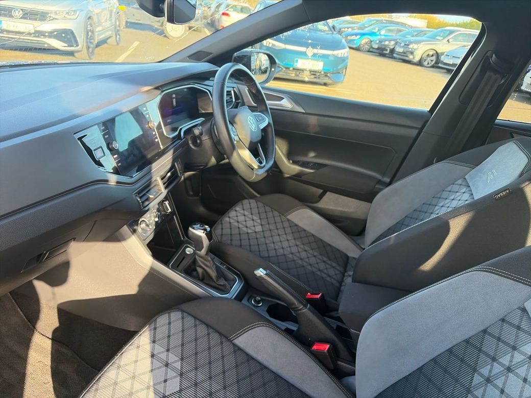 2025 Volkswagen Taigo