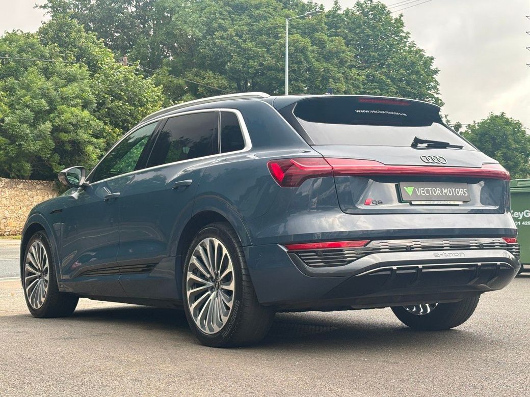 2024 Audi Q8 e-tron