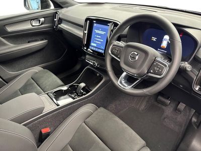 2026 Volvo Ex40