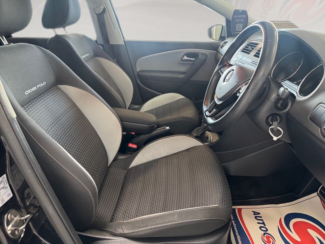 2017 Volkswagen Polo