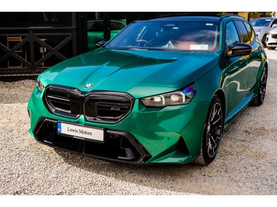 2025 BMW M5