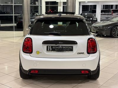 2024 Mini Hatch