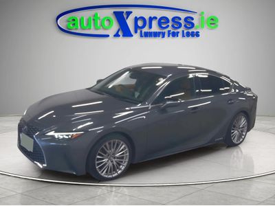 2022 Lexus IS 300h