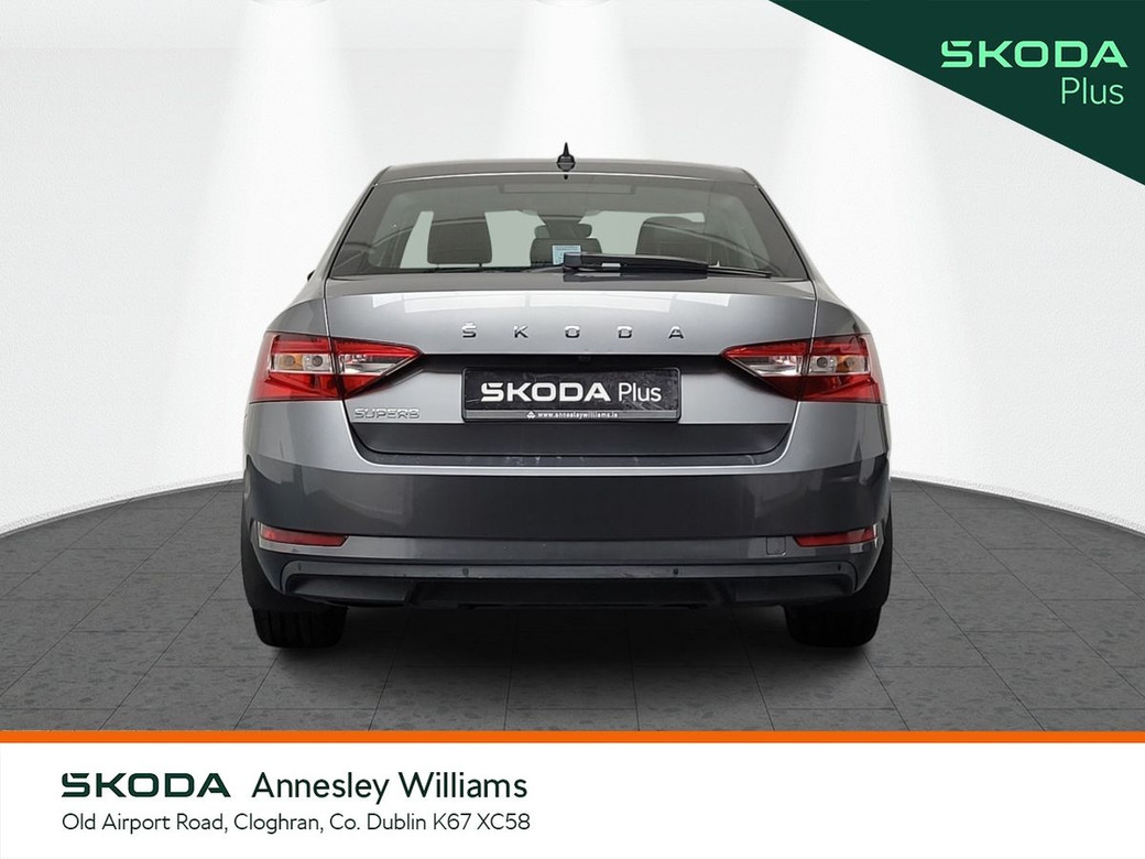 2022 Skoda Superb